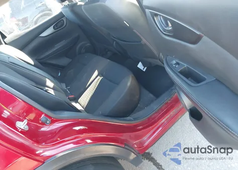 2017 Nissan Rogue Sport S z USA, uszkodzony, nr VIN JN1BJ1CP9HW036589